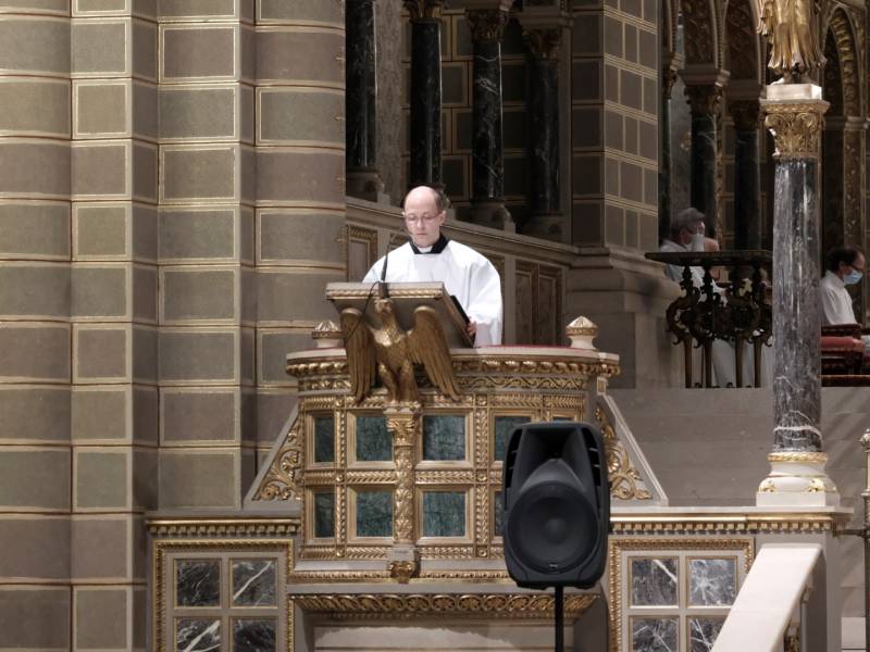 sötétzsolozsma (45).JPG